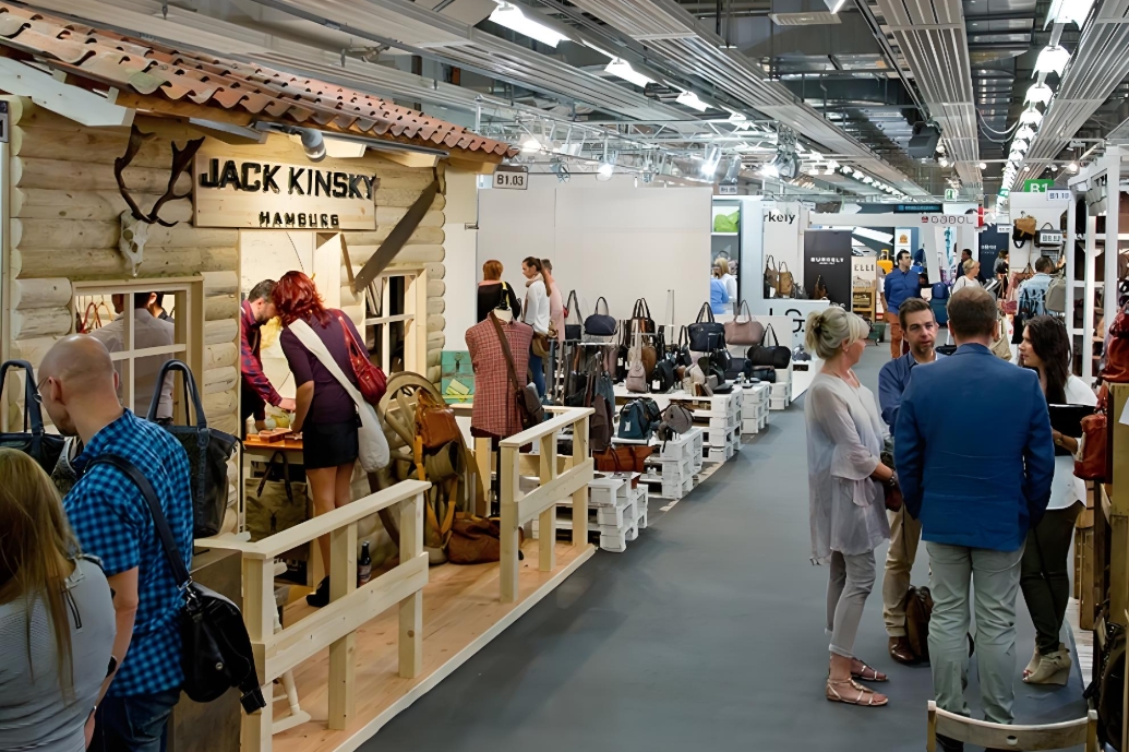 /ueditor/image/2025/07/04/915a3cb2b4fd34c3ee1ef41f9f099643.jpg 7.4-1.jpg